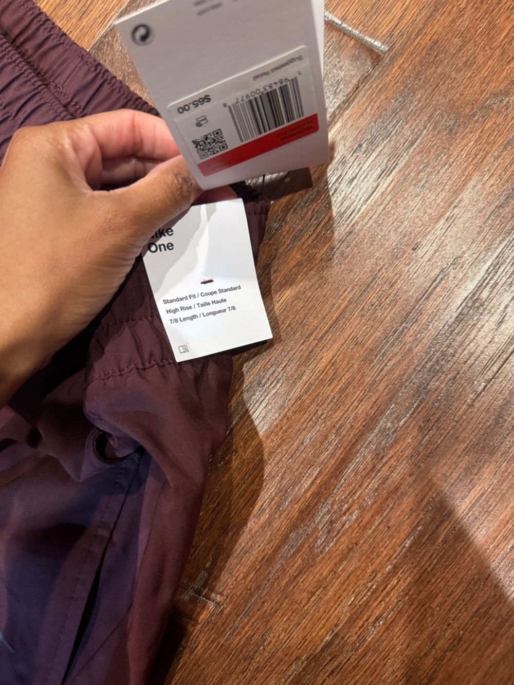 NWT! Large Nike Women’s Burgundy Crush One Dri-FIT High-Waisted 7/8 Joggers PC 🖤 - Picture 4 of 8